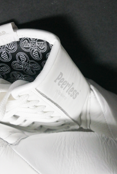 Guante Edición Peerless Blanco 2