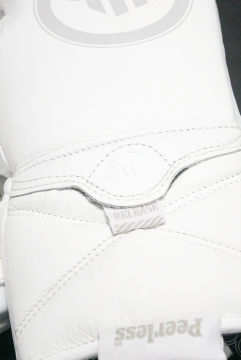 Guante Edición Peerless Blanco 3